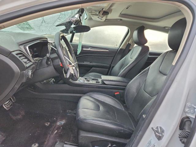 Ford Fusion Titanium Image 7