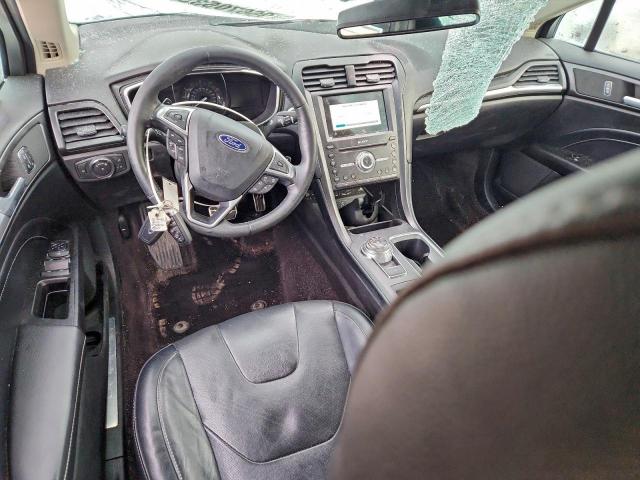 Ford Fusion Titanium Image 5