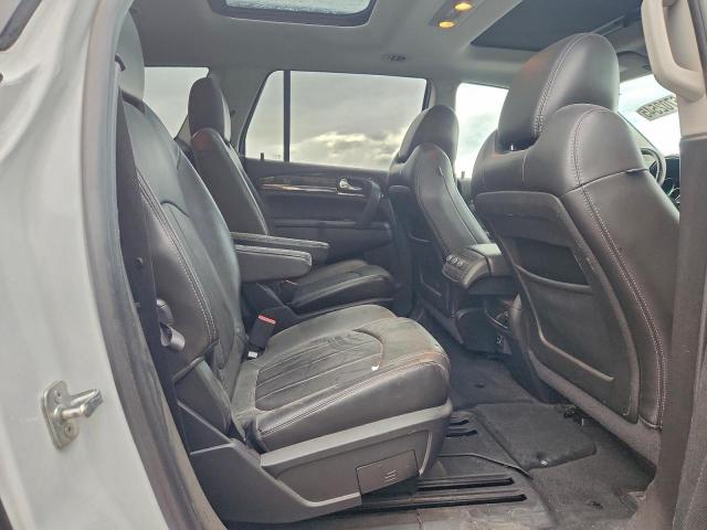 Buick Enclave Image 6
