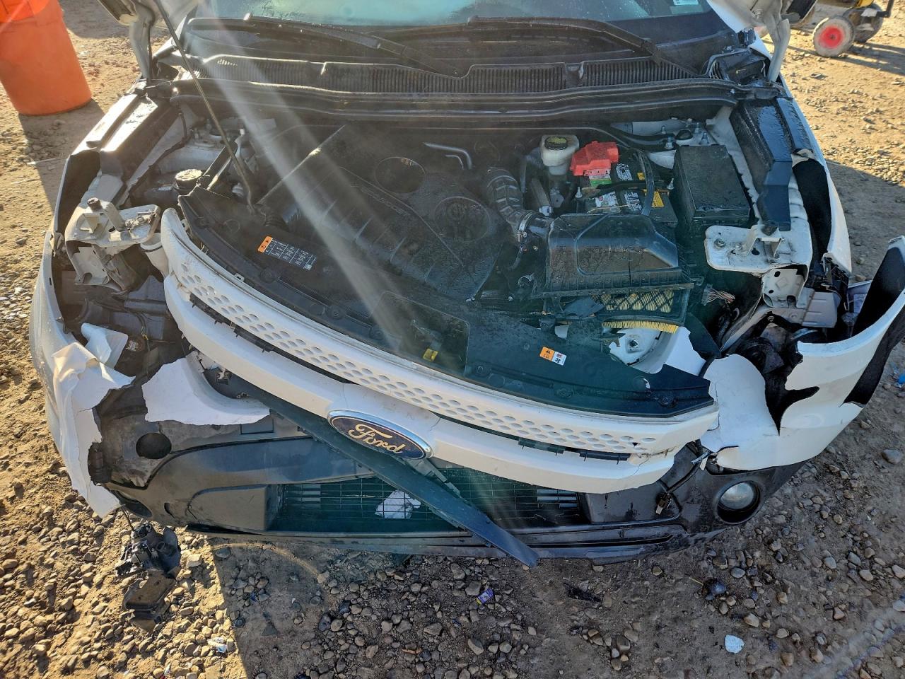 Ford Explorer Limited Image 7