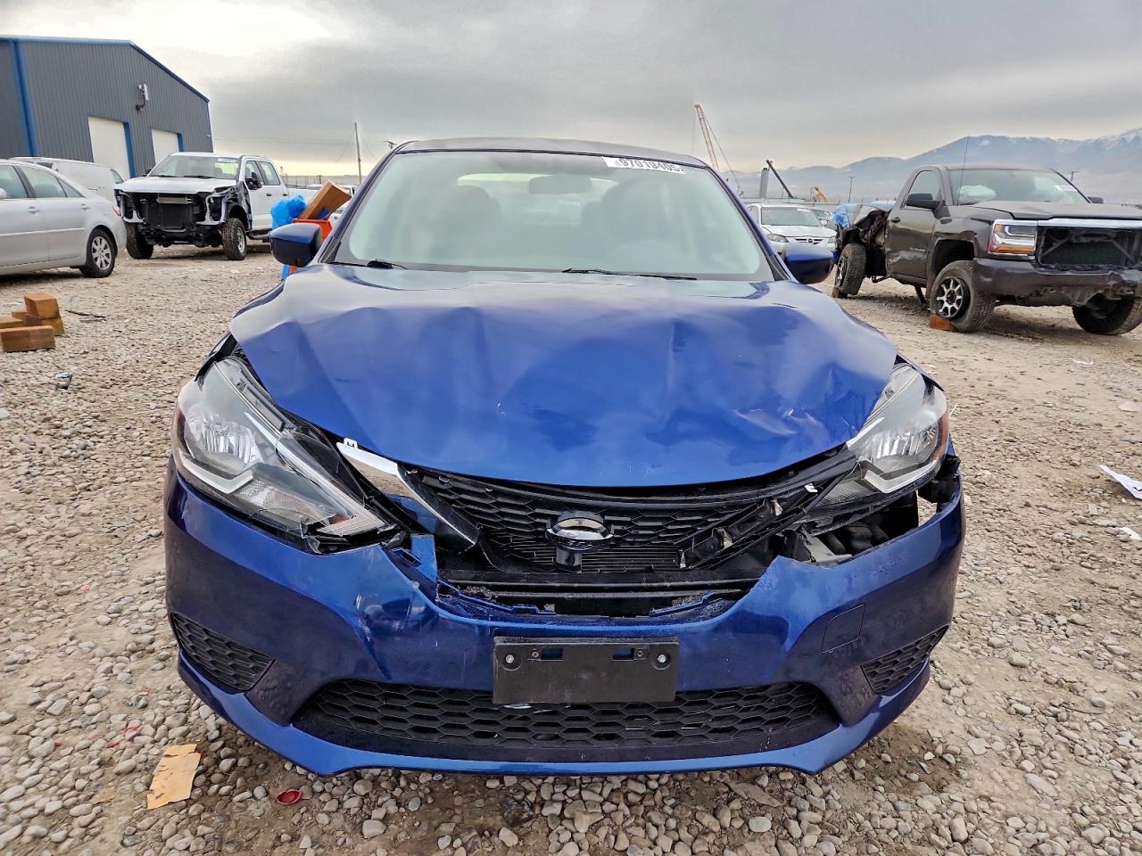 Nissan Sentra S Image 4