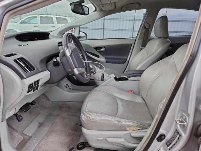 Toyota Prius Image 10