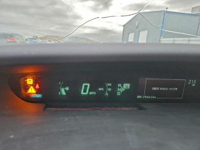 Toyota Prius Image 12