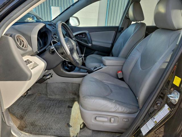 Toyota RAV4 Limited Image 7