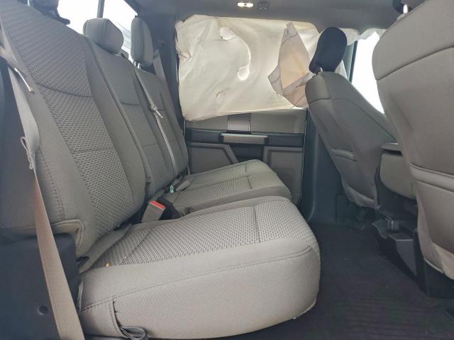 Ford F-150 Supercrew Image 8