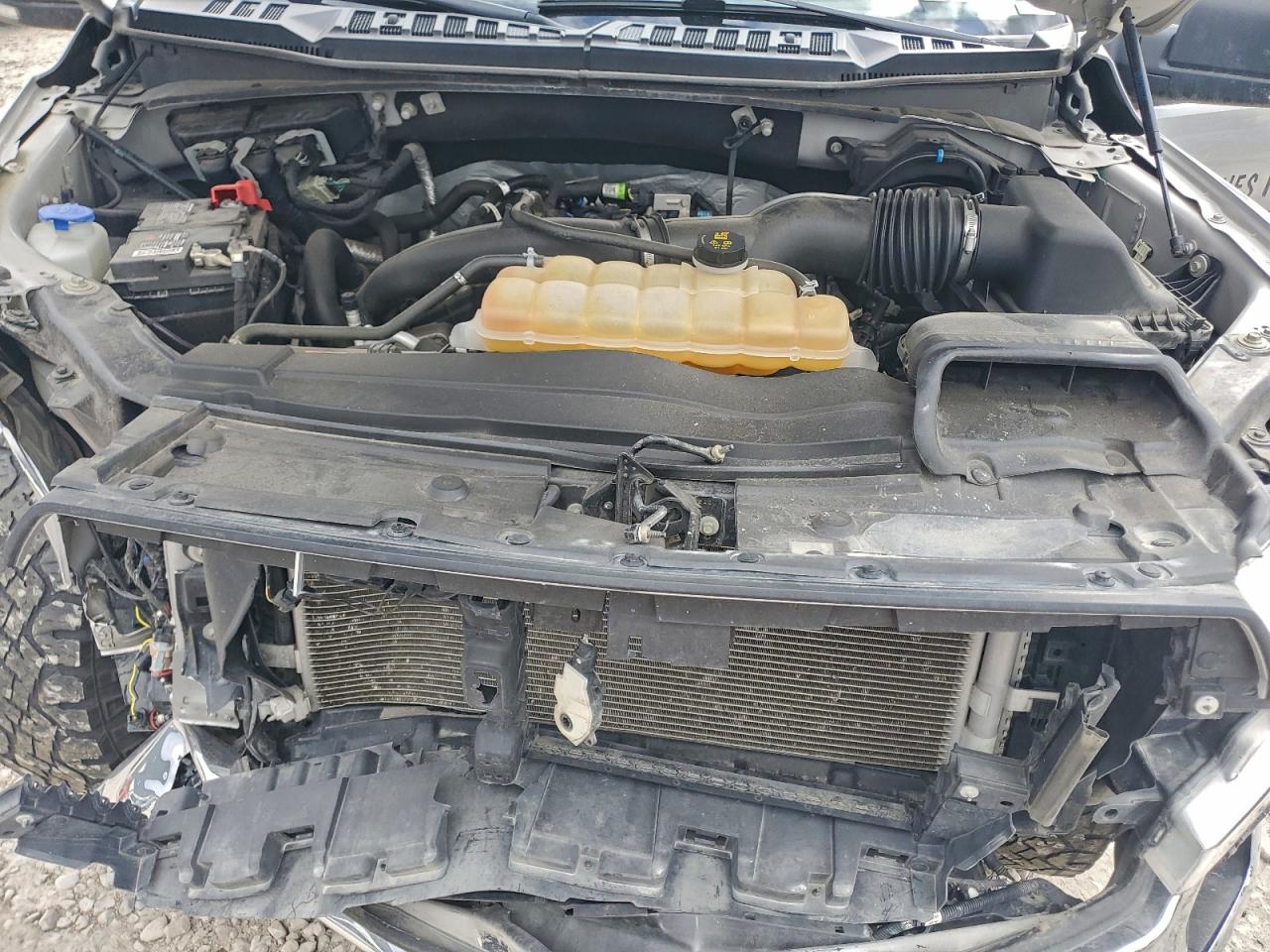 Ford F-150 Supercrew Image 11