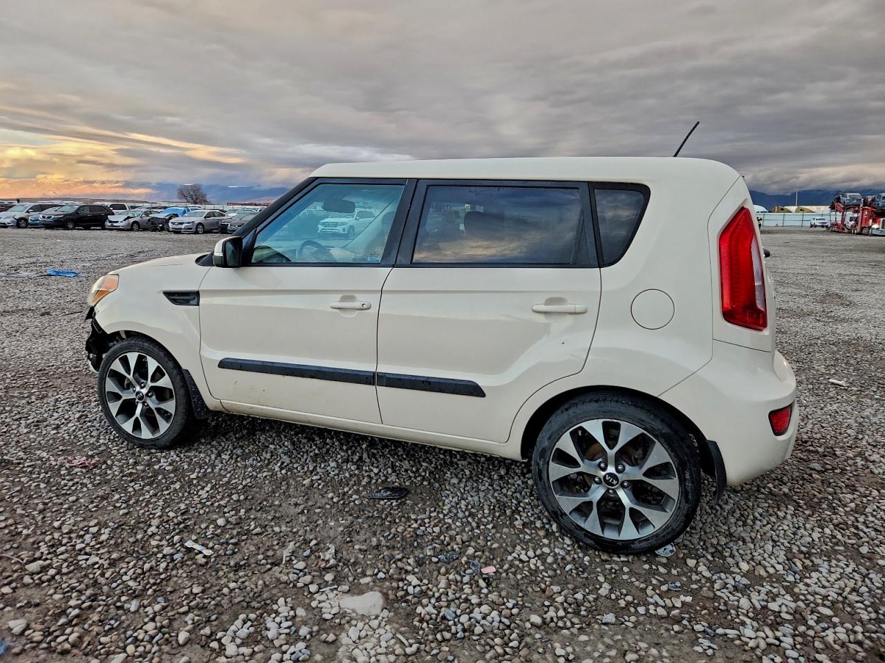 Kia Soul + Image 6