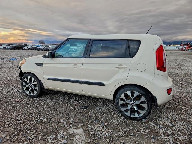 Kia Soul + Image 6