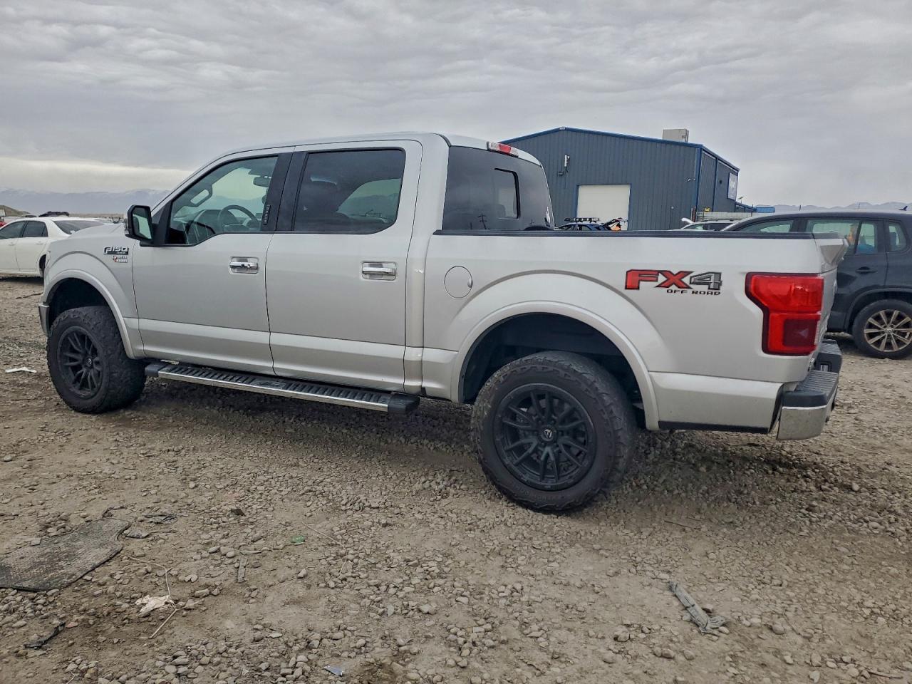 Ford F-150 Supercrew Image 4