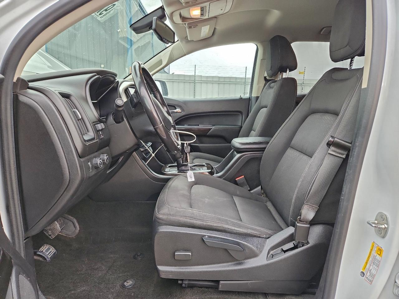 GMC Canyon Sle Image 2