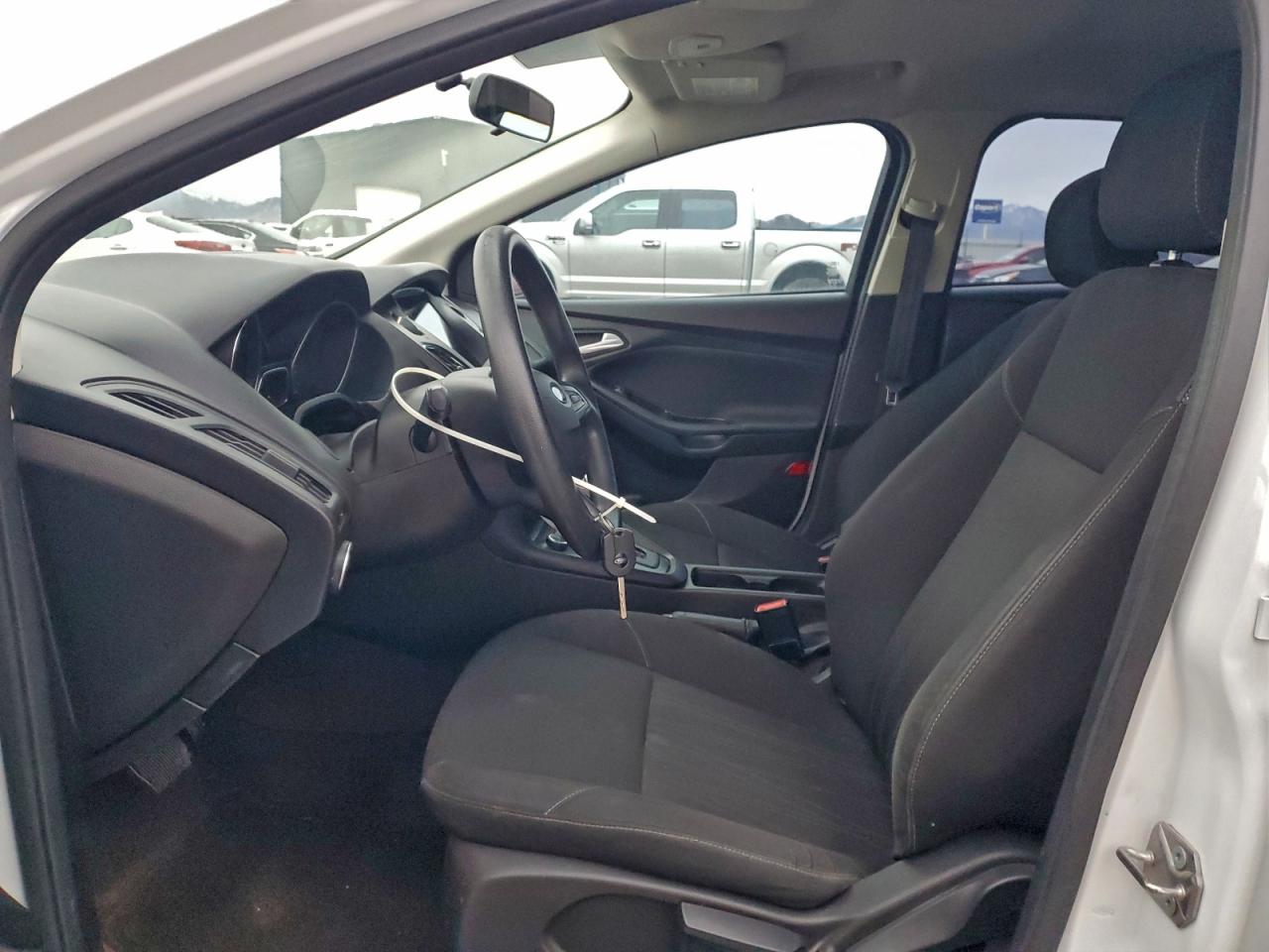 Ford Focus Se Image 2