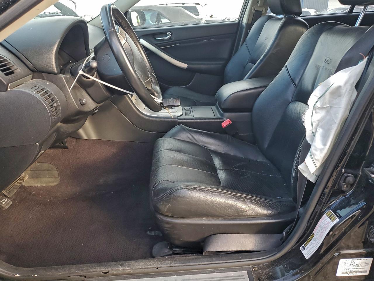 INFINITI G35 Image 9