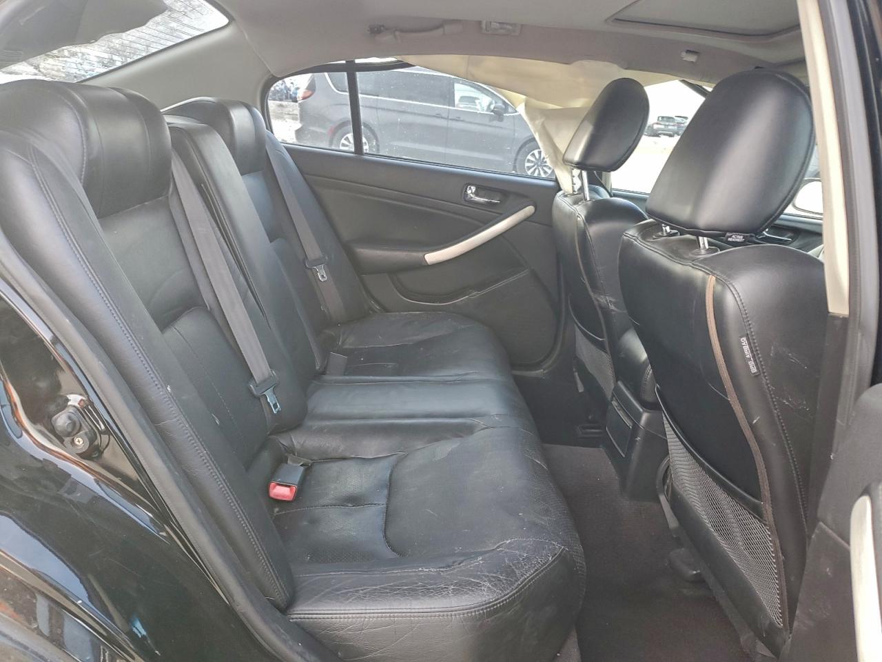 INFINITI G35 Image 13