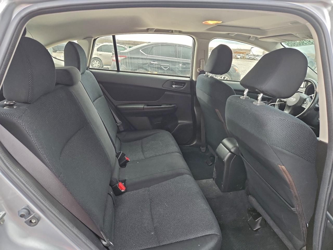 Subaru Impreza Premium Image 8