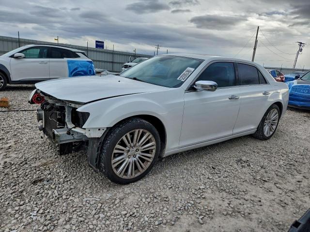  Salvage Chrysler 300