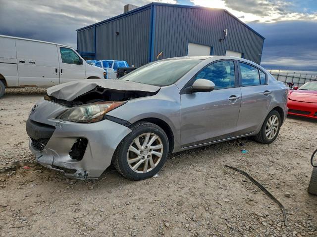  Salvage Mazda 3