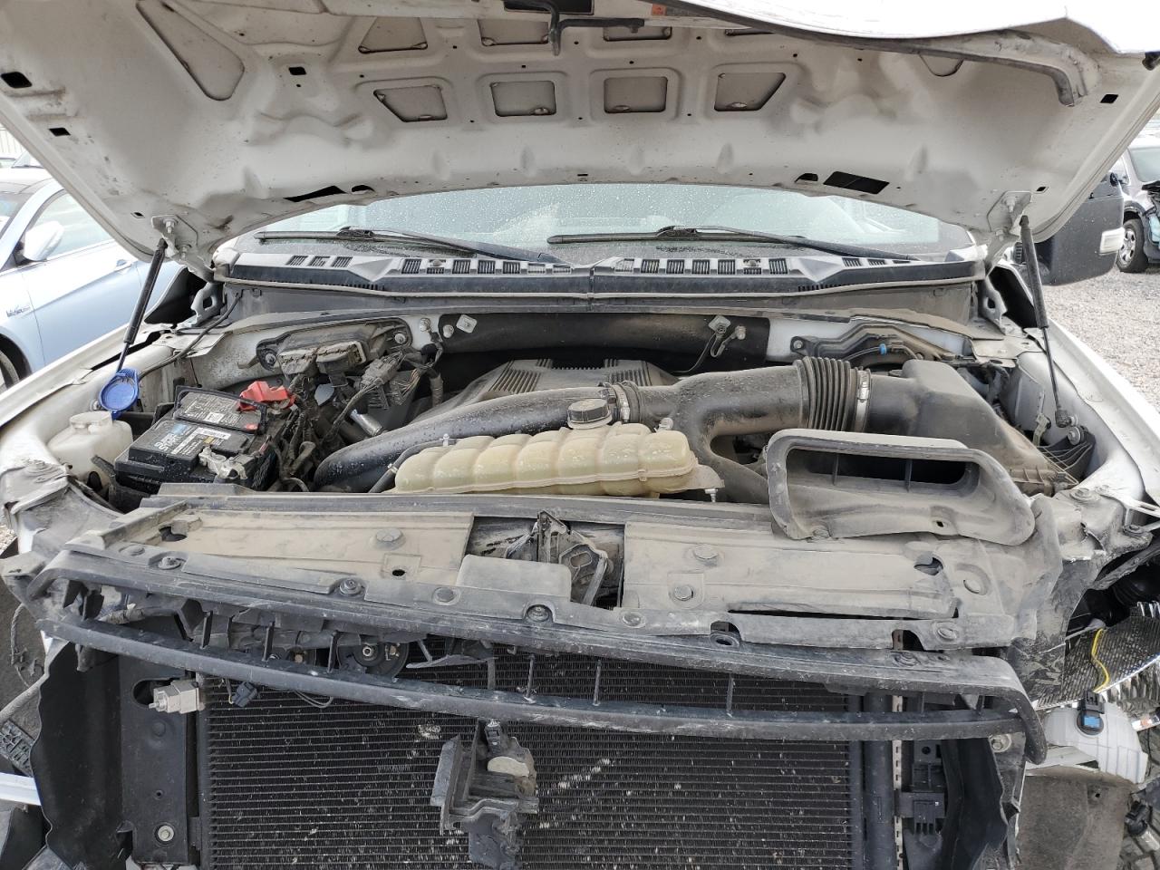 Ford F-150 Supercrew Image 8