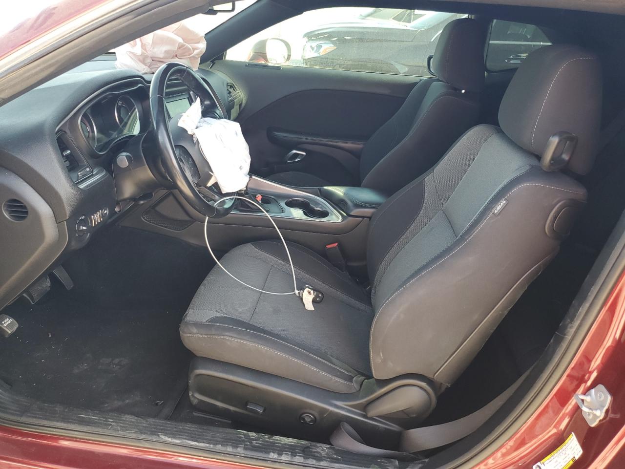 Dodge Challenger Sxt Image 6