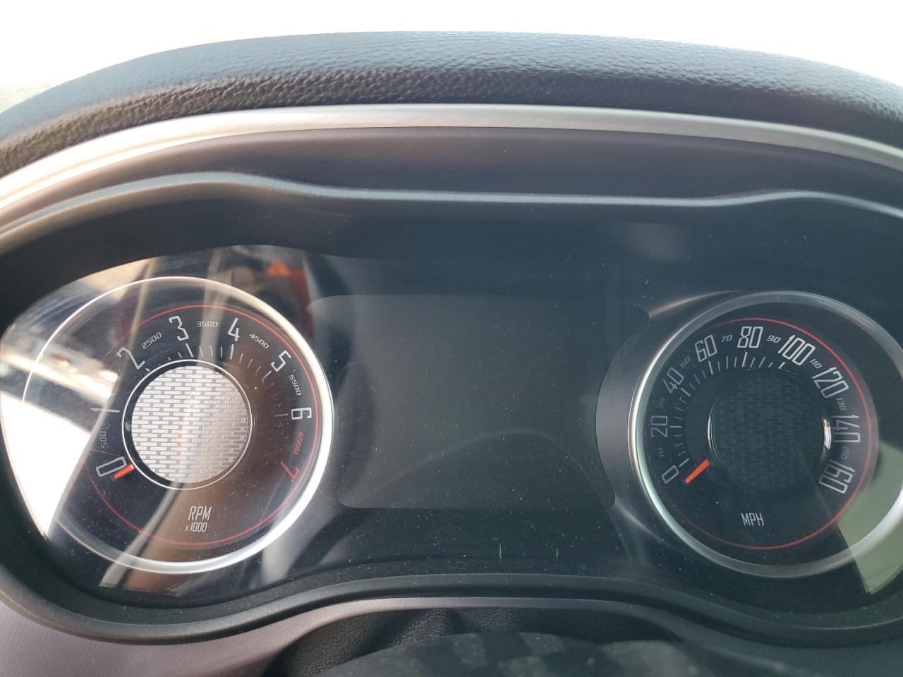 Dodge Challenger Sxt Image 9