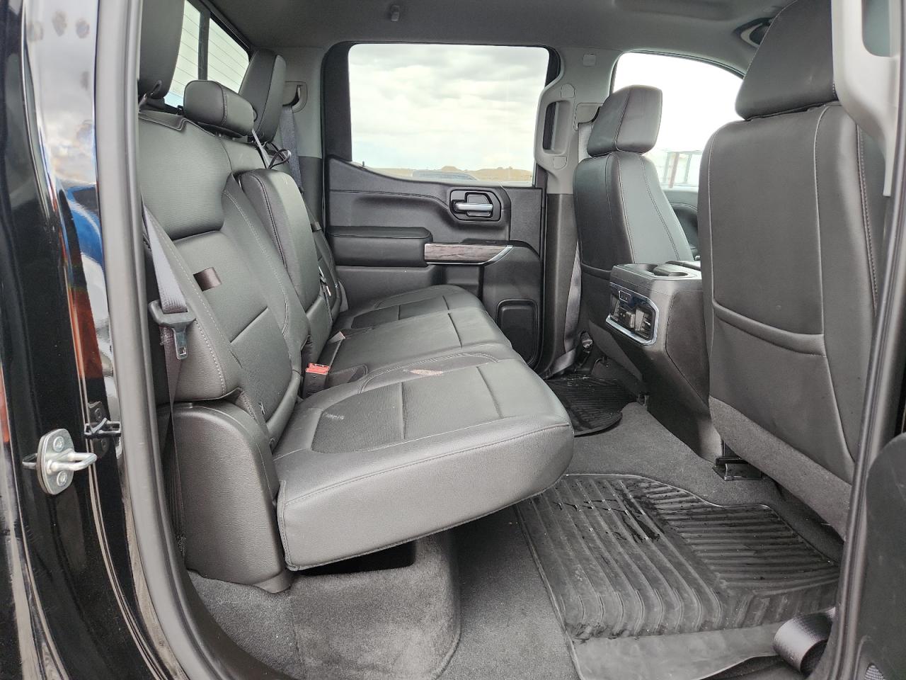 Chevrolet Silverado K1500 Ltz Image 9