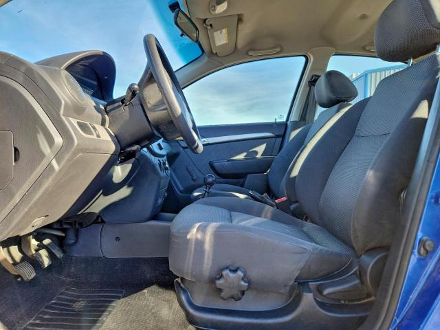 Chevrolet Aveo Base Image 3