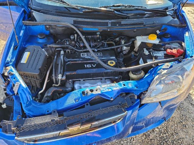 Chevrolet Aveo Base Image 11