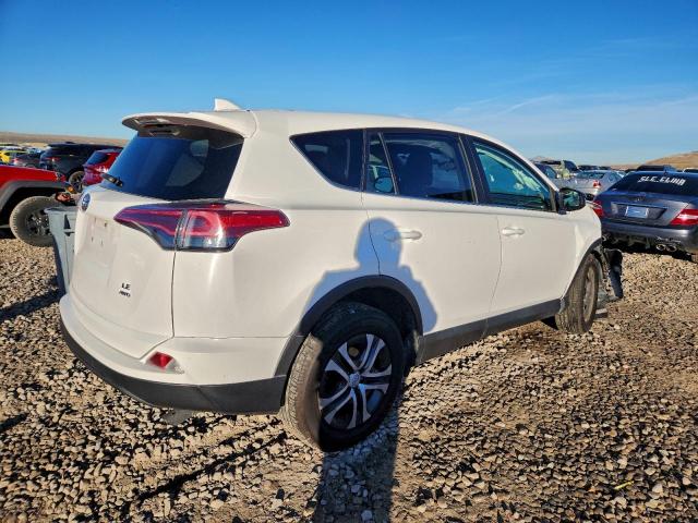 Toyota RAV4 Le Image 10