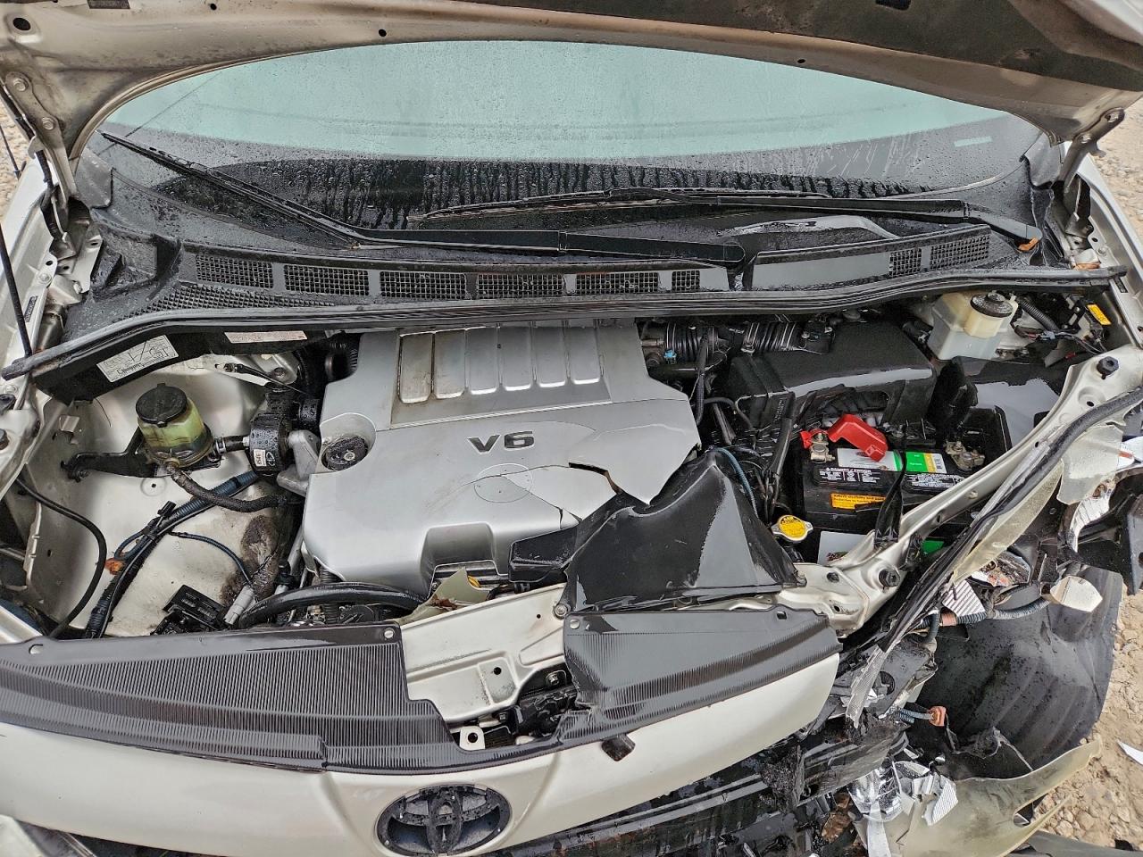 Toyota Sienna Ce Image 11