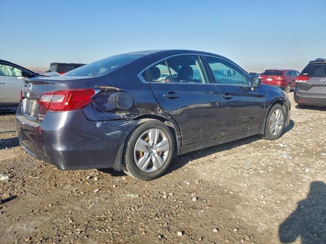 Subaru Legacy 2.5i Image 2