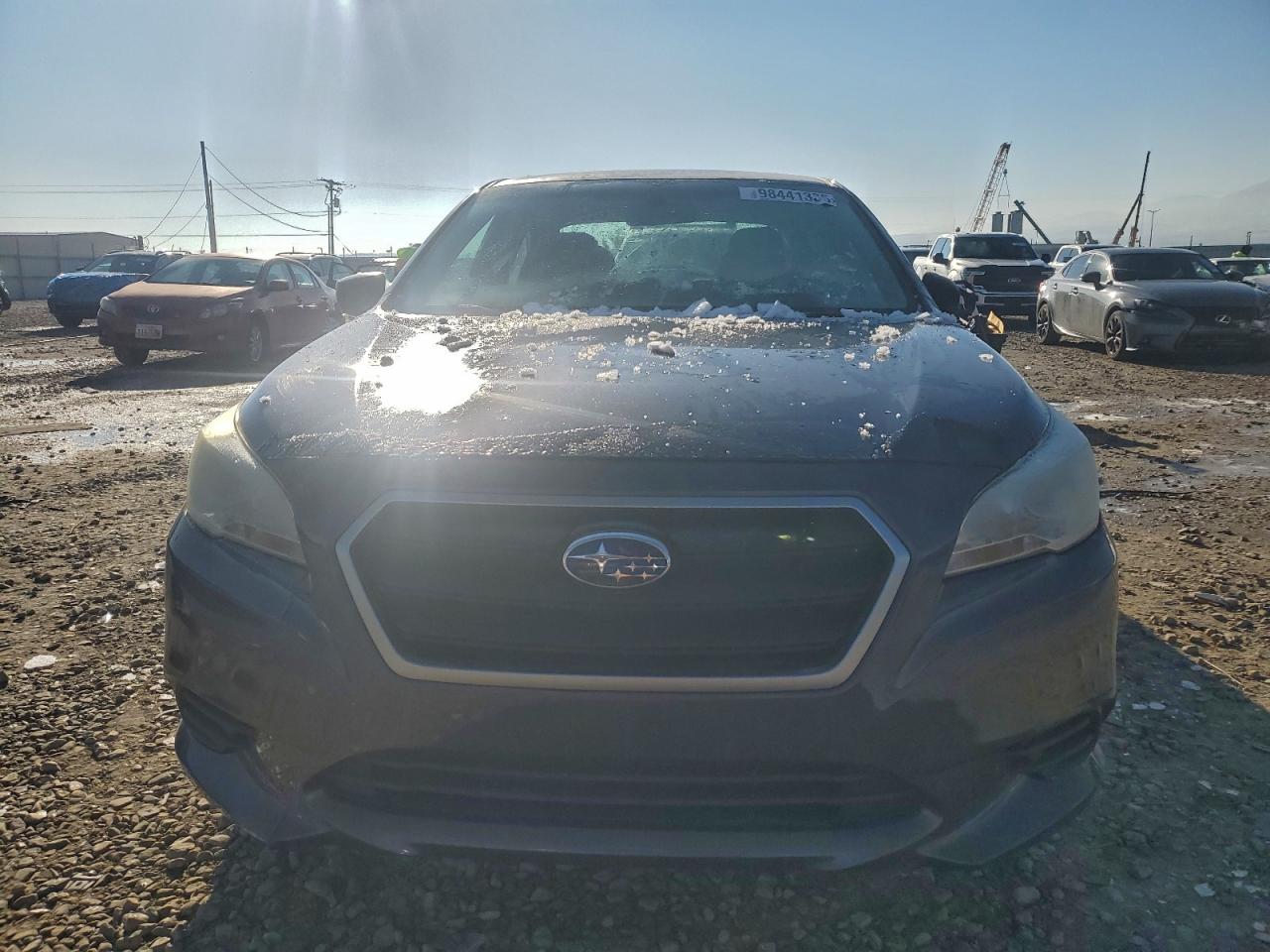 Subaru Legacy 2.5i Image 3