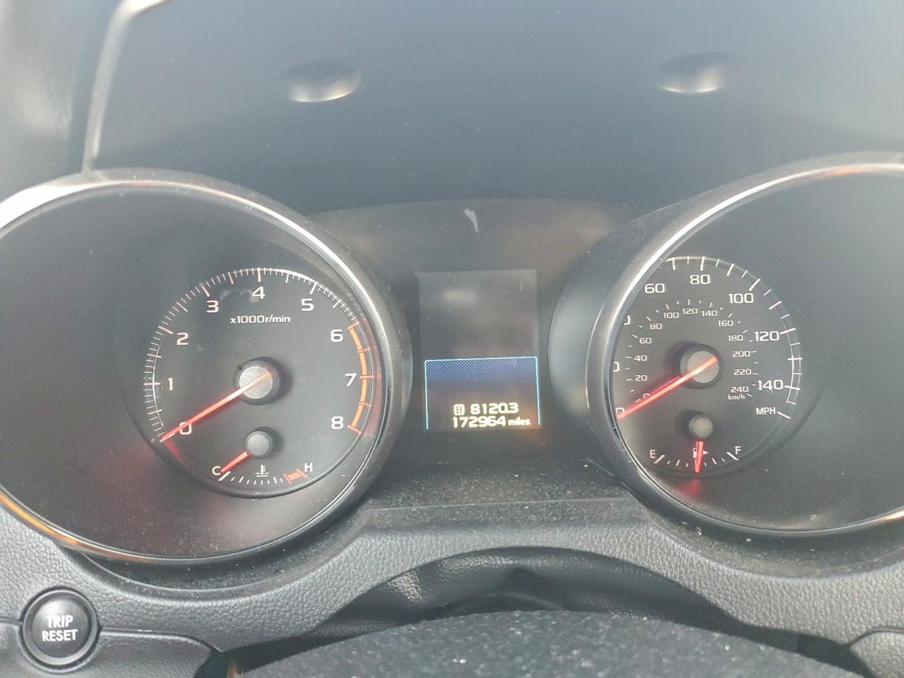 Subaru Legacy 2.5i Image 10