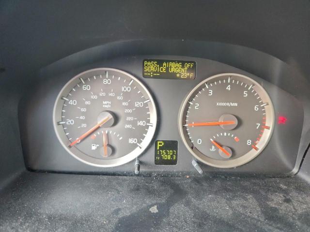 Volvo S40 2.4i Image 8