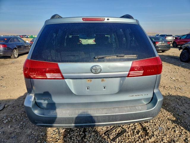 Toyota Sienna Ce Image 4