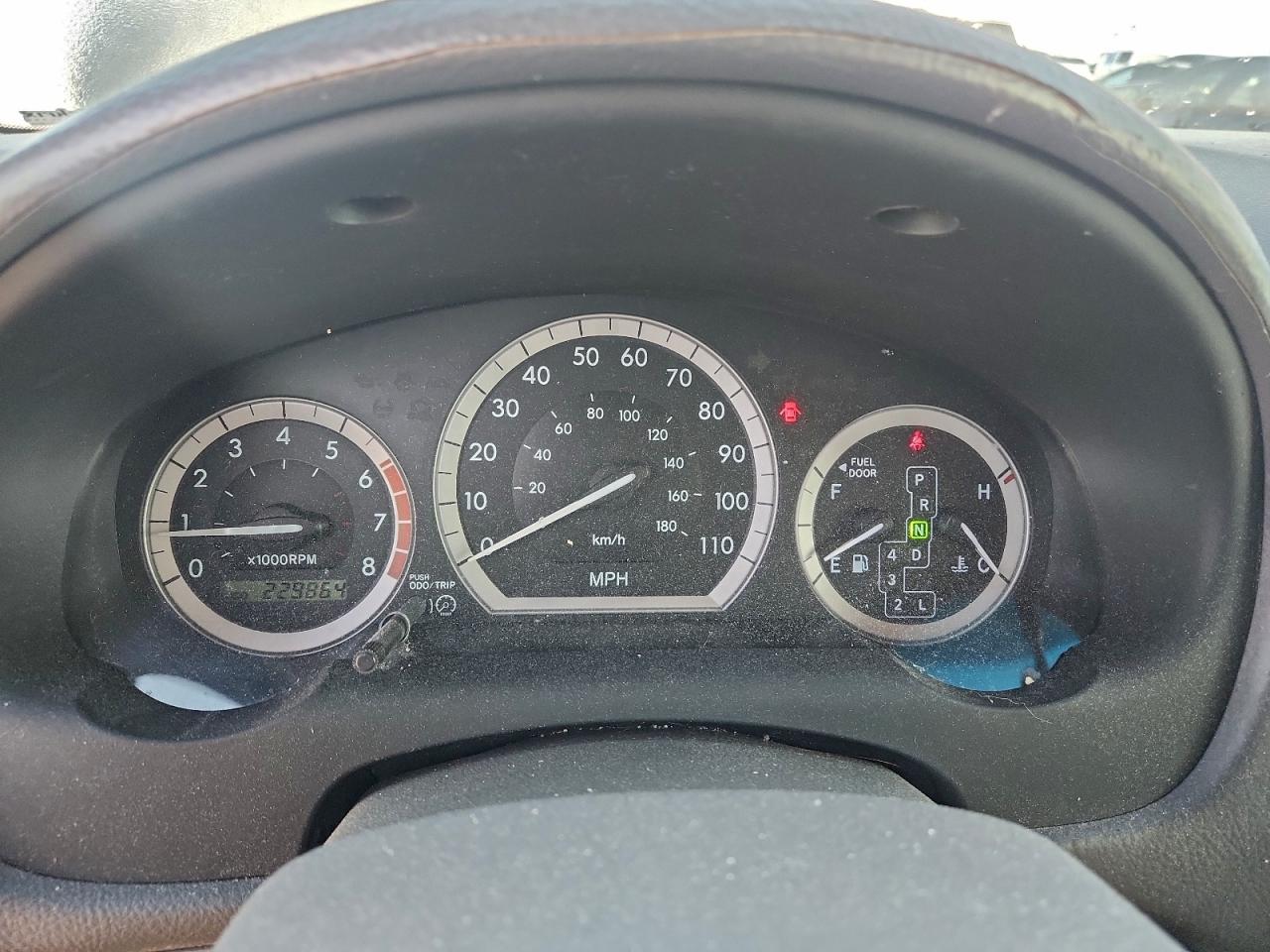 Toyota Sienna Ce Image 6