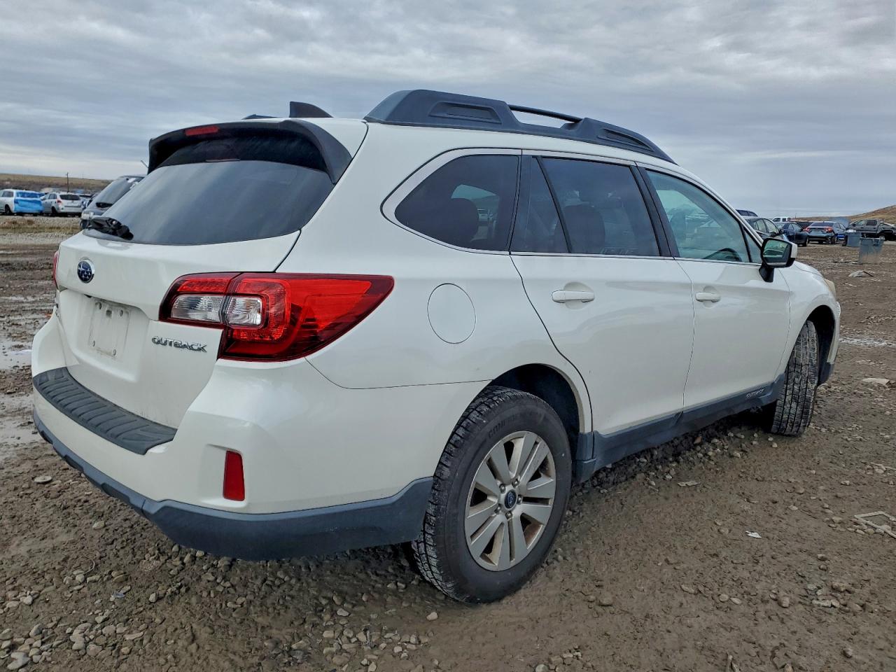 Subaru Outback 2.5i Premium Image 3
