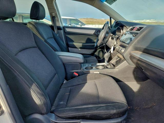 Subaru Outback 2.5i Premium Image 5