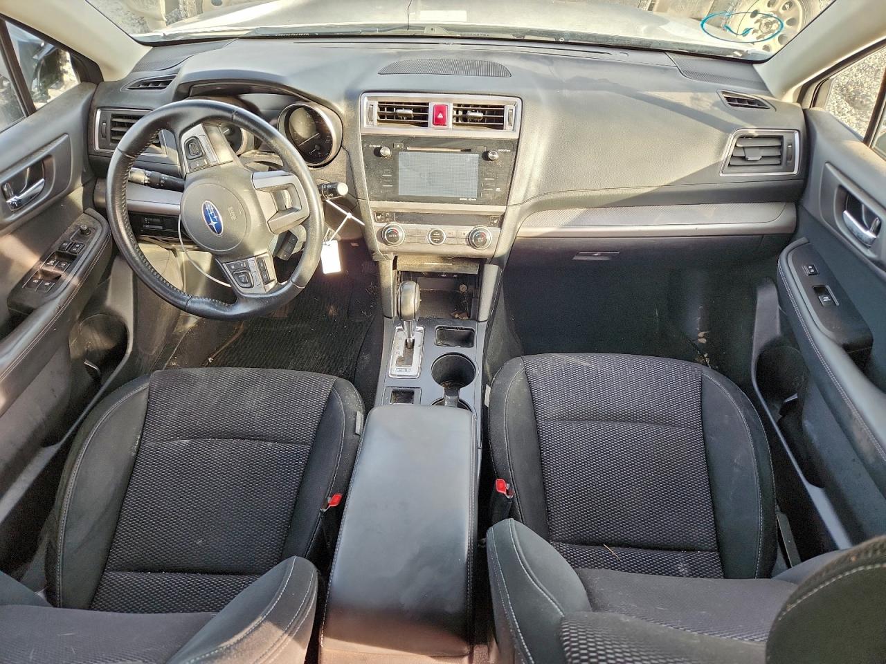Subaru Outback 2.5i Premium Image 8