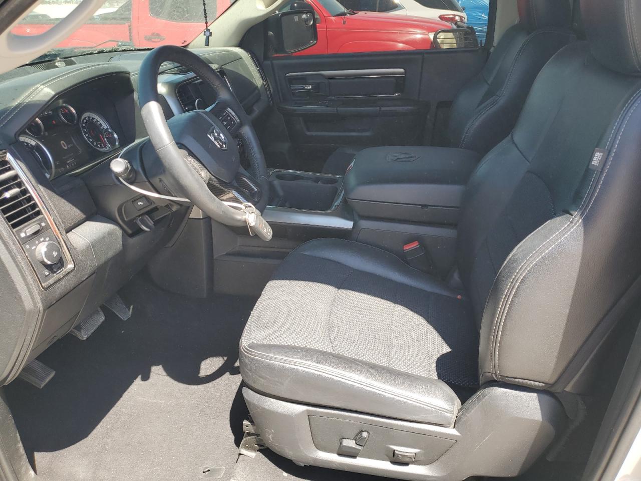 Ram 1500 Sport Image 3