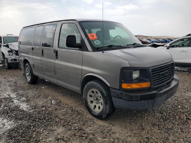 Chevrolet Express Image 11