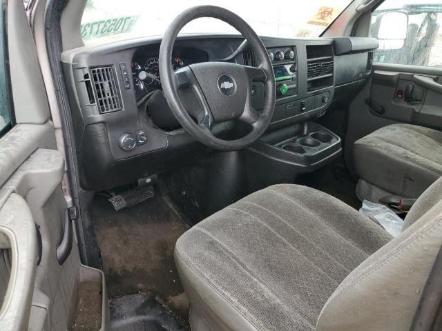 Chevrolet Express Image 3