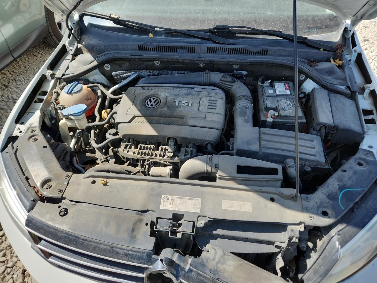 Volkswagen Jetta Se Image 8