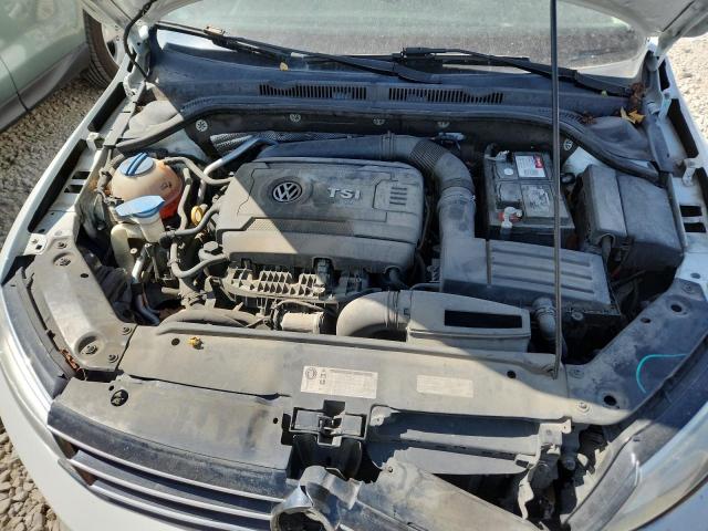 Volkswagen Jetta Se Image 8