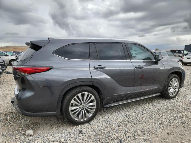 Toyota Highlander Hybrid Platinum Image 6