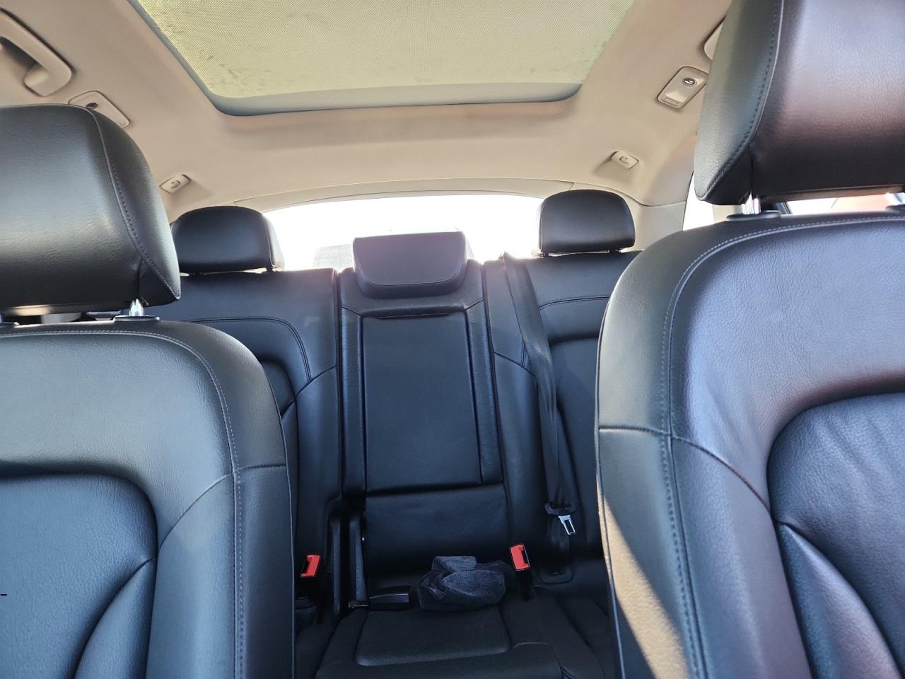 Audi Q5 Premium Image 10