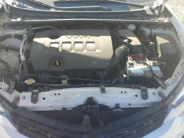 Toyota Corolla L Image 11