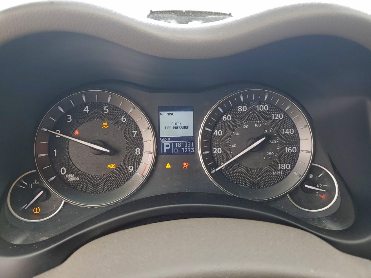 INFINITI M37 Image 8