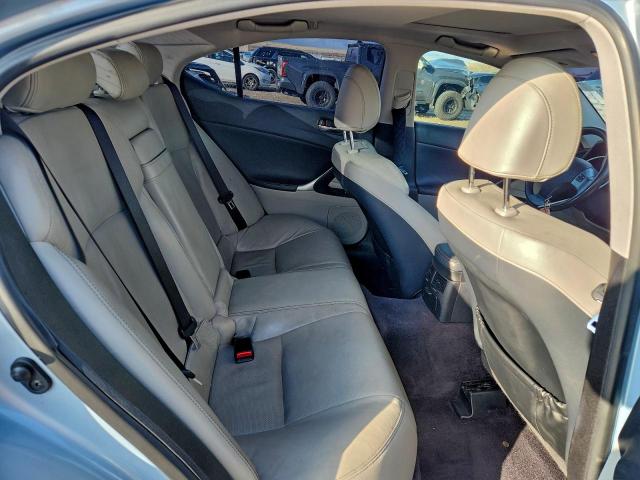 Lexus Is 250 Image 8
