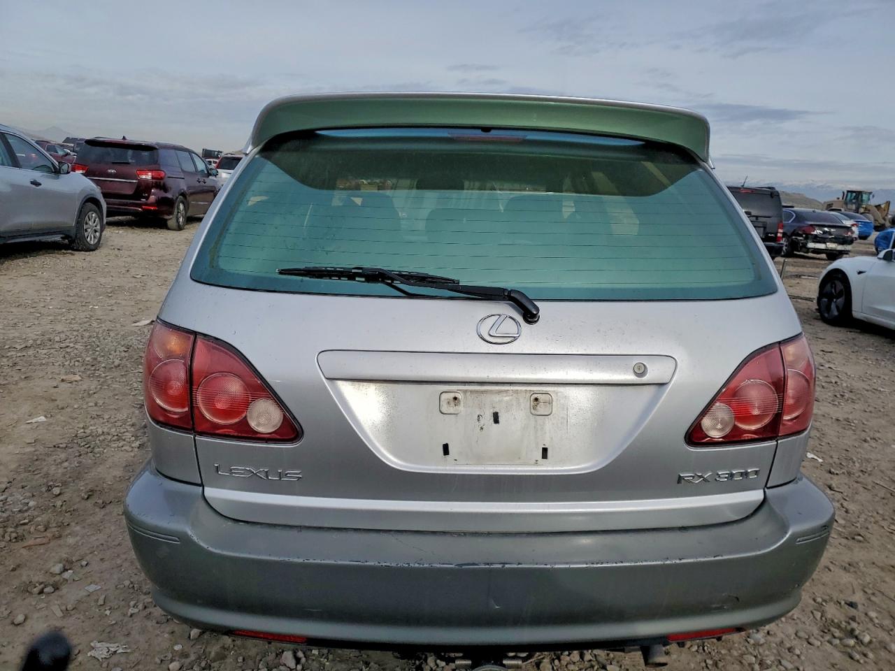 Lexus RX 300 Image 4