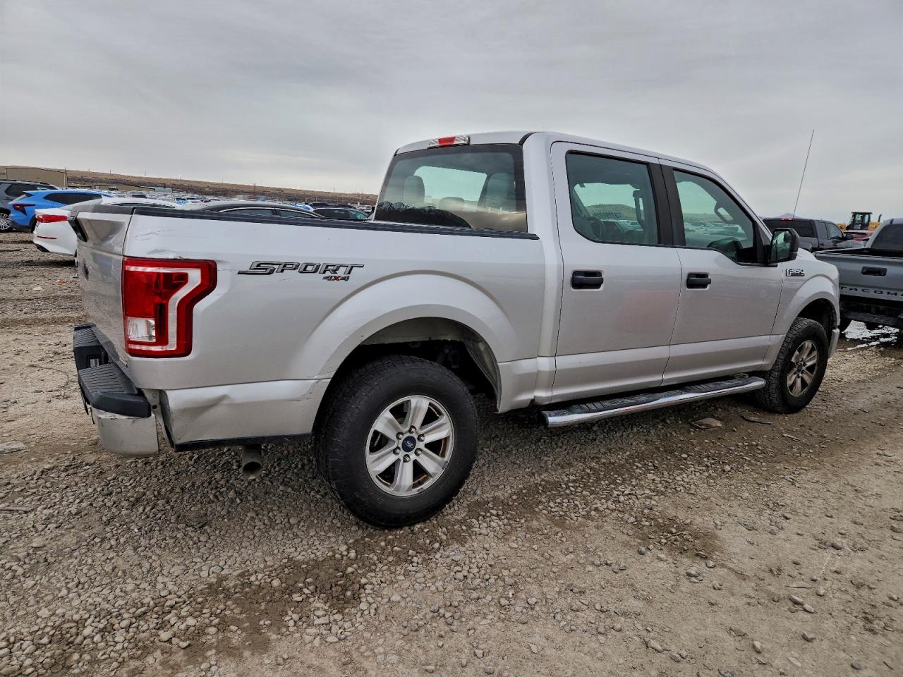 Ford F-150 Supercrew Image 7