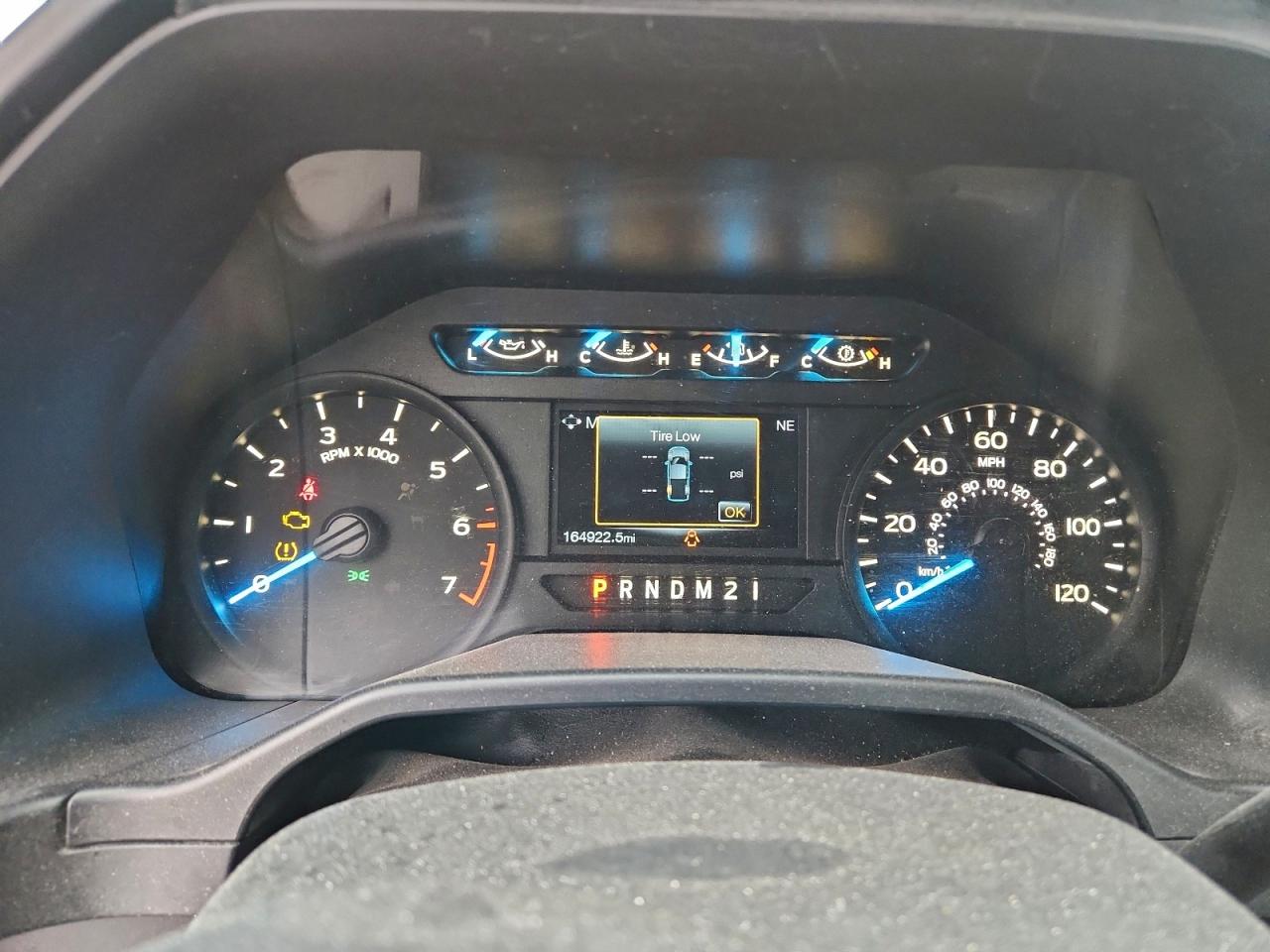 Ford F-150 Supercrew Image 11